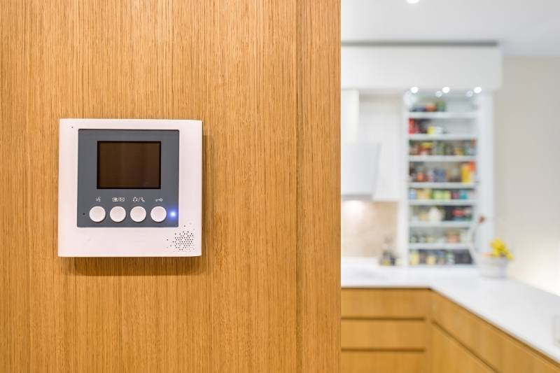 Smart Buzzers for Apartment Dwellers